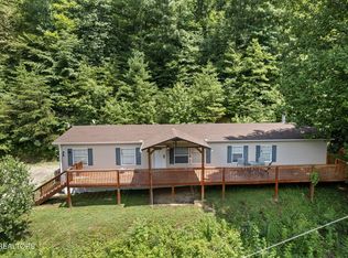 442 Half Moon Rd, Oliver Springs, TN 37840