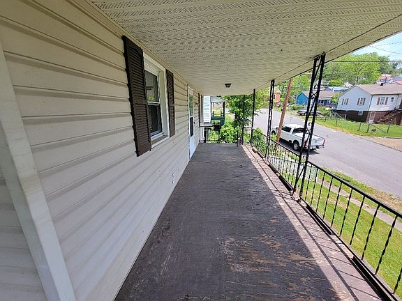 4th image of 114 Firehouse Dr