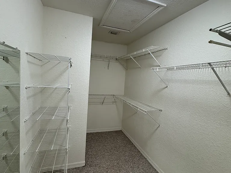 1521 Legacy Club Dr #1521 — Photo 12