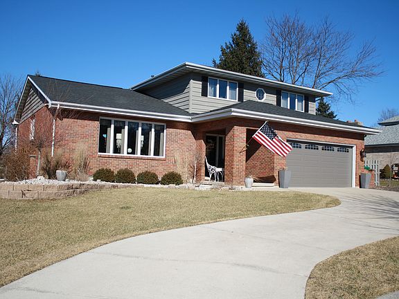 4th image of 13254 W Hiawatha Dr