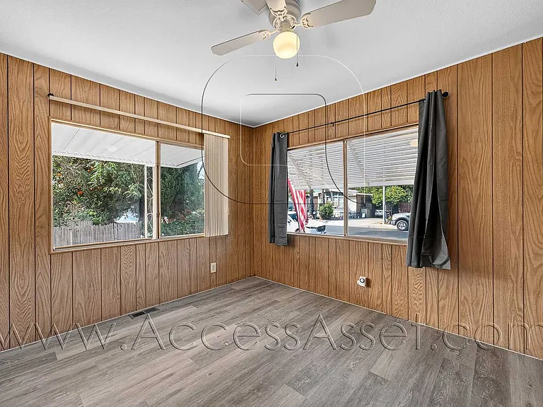 16450 Monterey St — Photo 6