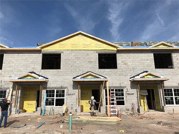2nd image of 1141 Sleepy Oak Dr