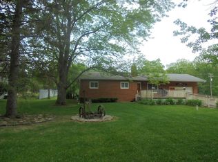 16500 Seymour Rd, Linden, MI 48451