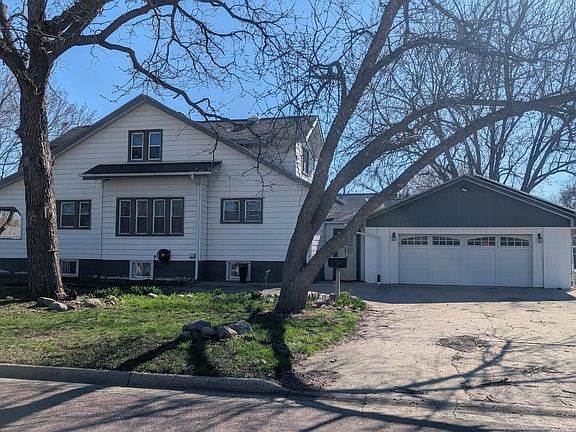 2nd image of 1311 9th St