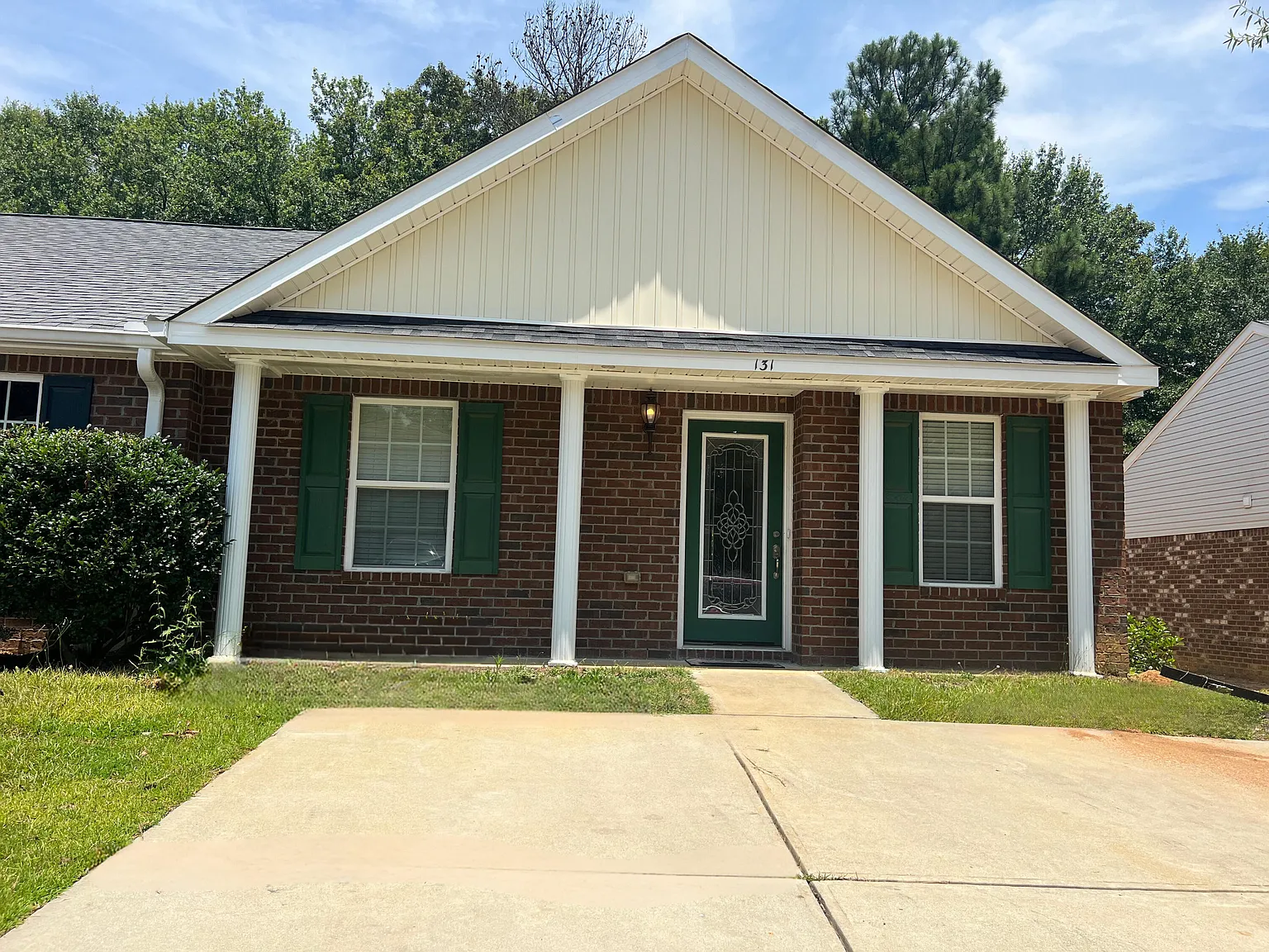 2 bed, 2.0 bath, 1075 sqft, $1,450 — Photo 1