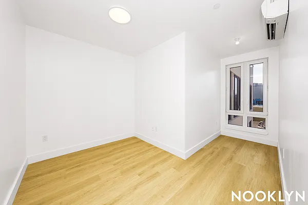 Rented by Nooklyn NYC LLC | media 20