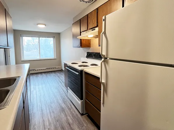 Knollcrest Apartments