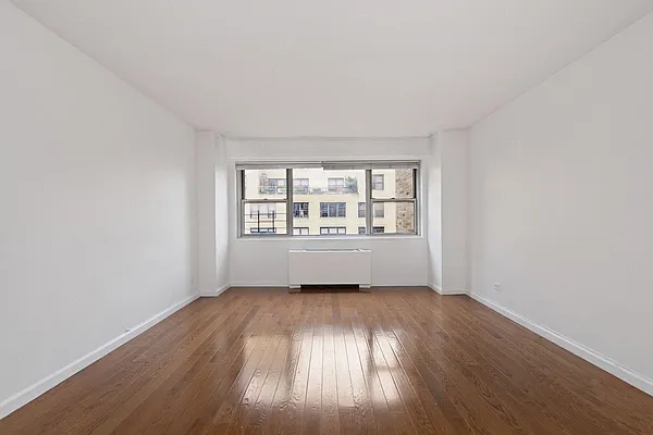 Rented by Compass | media 2