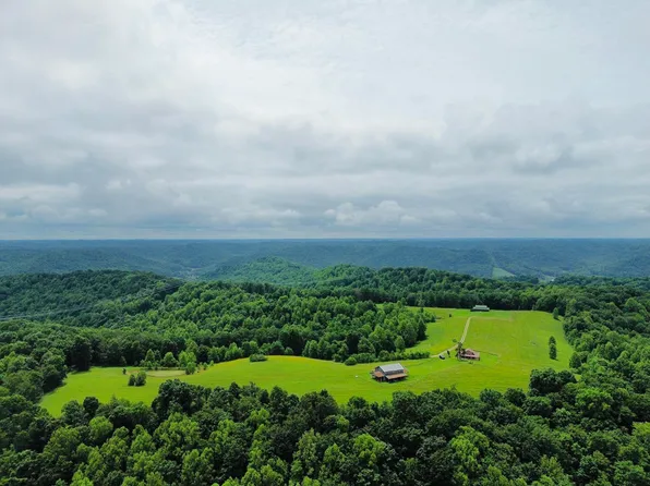 1143 McCane Ln, Vanceburg, KY 41179