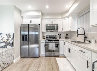 433 W Gage Ave, Los Angeles, CA 90003