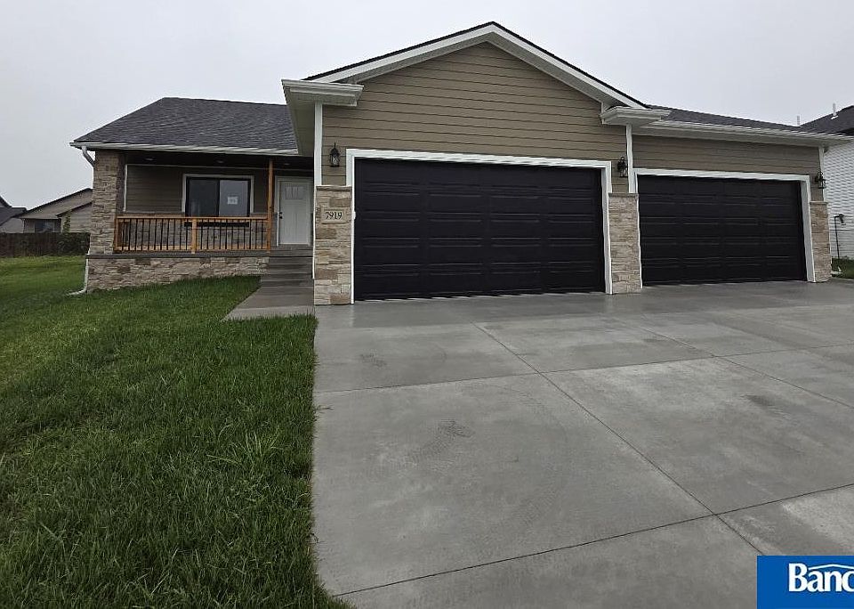 1st image of 7919 Kallum Dr