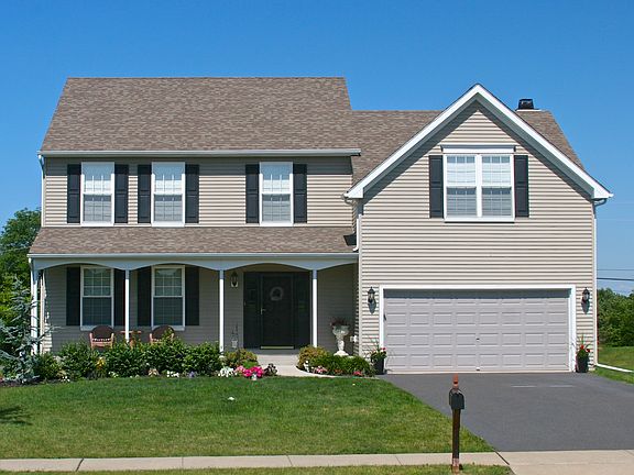 A Similar Rouse Chamberlin Home