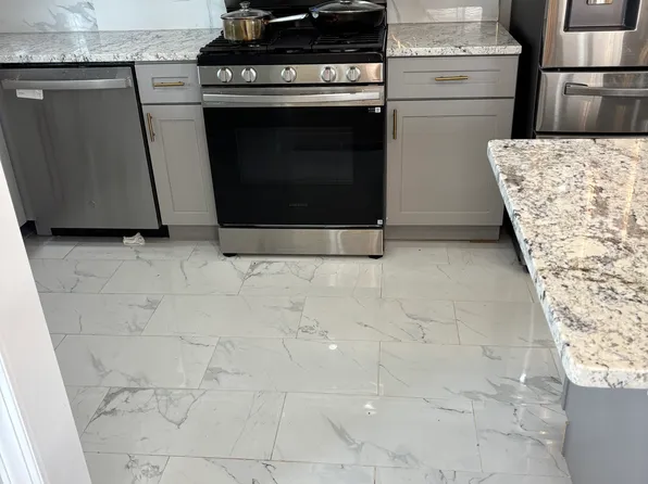 7855 Rockbourne Rd, Dundalk, MD 21222