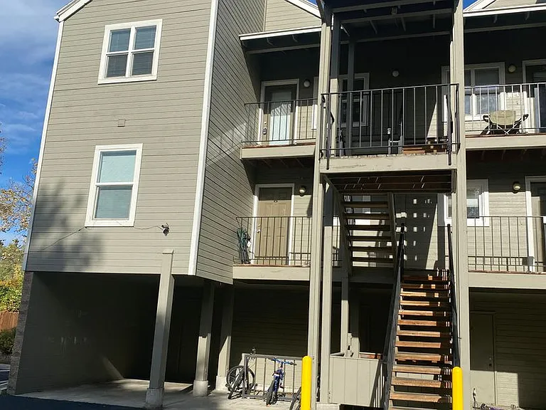 Davis Park Apartments — Photo 23