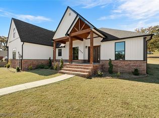 2500 River Vista Dr, Alma, AR 72921