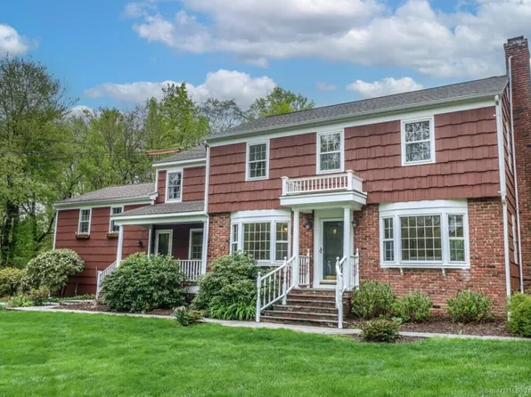 69 Harvey Road, Ridgefield, CT 06877