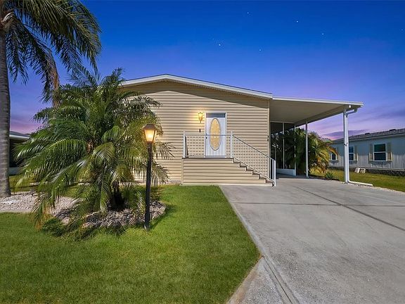 2nd image of 530 SAN CLEMENTE CIRCLE