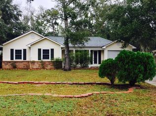 812 Orange St, Ocean Springs, MS 39564