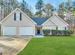 596 Carlton Rd, Palmetto, GA 30268