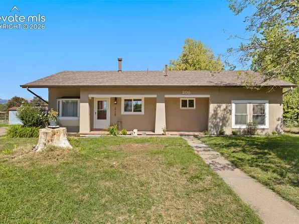 208 Grape Dr, Colorado Springs, CO 80911