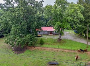 2330 Hilham Hwy, Livingston, TN 38570