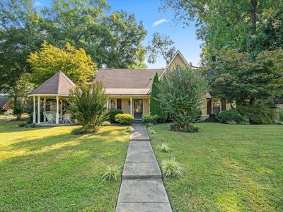 1880 Newfields Rd, Germantown, TN, 38139