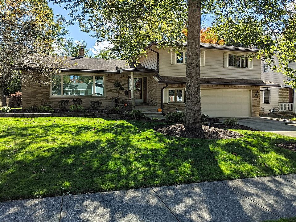 1st image of 9691 Stoney Creek Ln