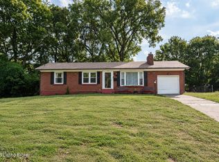 210 Spring Garden Dr, Louisville, KY 40218