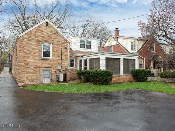 2nd image of 4618 Clausen Ave