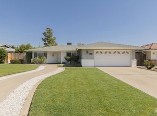 2024 Hasti Acres Dr, Bakersfield, CA 93309