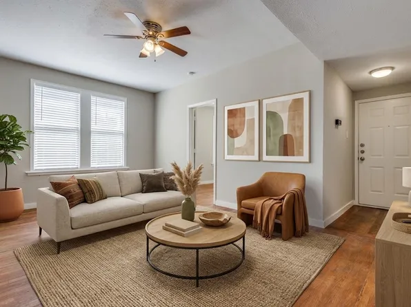 2309 Wesley St, Greenville, TX