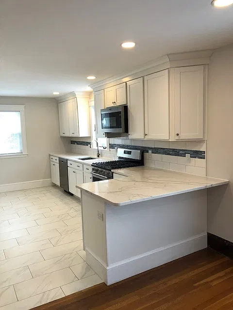 2 bed, 1700 sqft, $2,900 — Photo 1