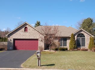 708 Appaloosa Trl, Racine, WI 53402