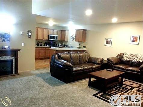 livingroom2.jpg