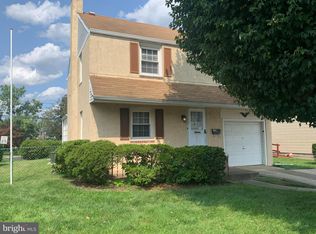 650 Amosland Rd, Morton, PA 19070