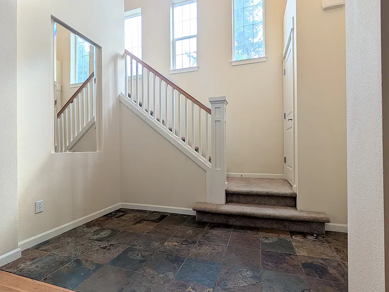18200 NE 110th St — Photo 22