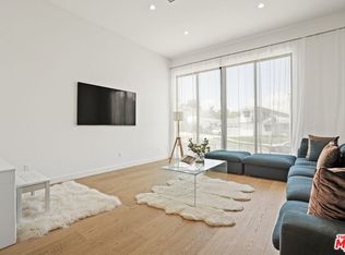 12136 Clarkson Rd, Los Angeles, CA 90064