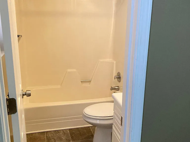 7004 Buddy J Ln #7004 — Photo 11