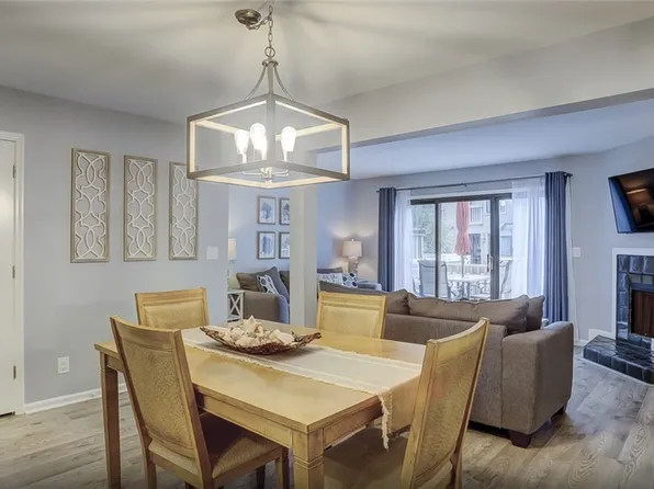 125 Shipyard Dr APT 165, Hilton Head Island, SC 29928