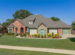 1707 Crystal Ct, Fort Smith, AR 72916