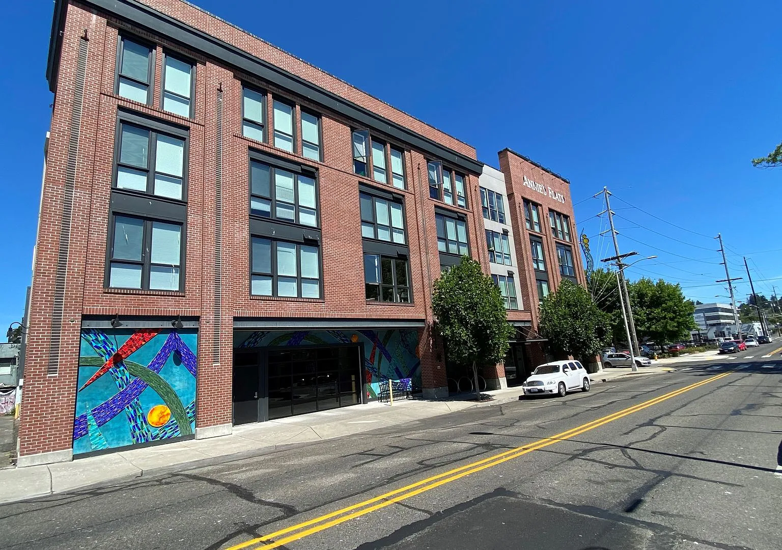 Annies Artist Flats — Photo 2