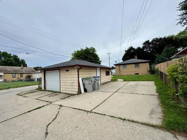 4820 North 72nd STREET, Milwaukee, WI 53218