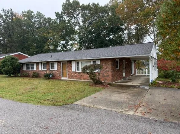 910 Federal Way, Flatwoods, KY 41139