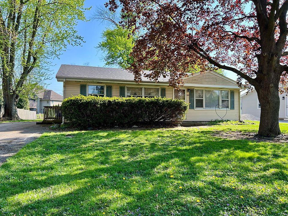 1st image of 1101 71st St
