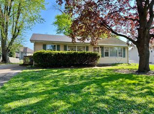 1101 71st St, Schererville, IN 46375