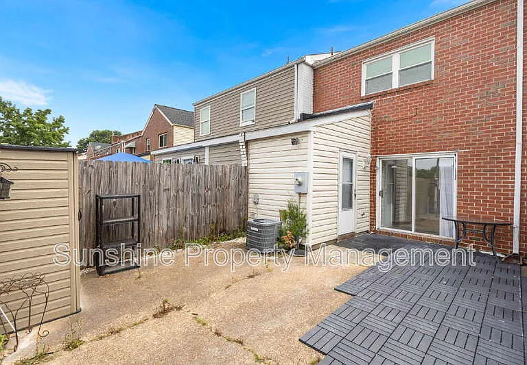 6591 Stoney Point S — Photo 7
