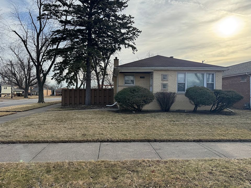 1st image of 15701 Ellis Ave