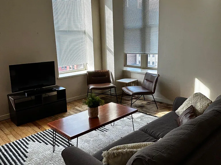 408 W Saint Clair Ave #509 — Photo 12