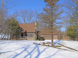 13883 Vance Rd, Mount Vernon, OH 43050