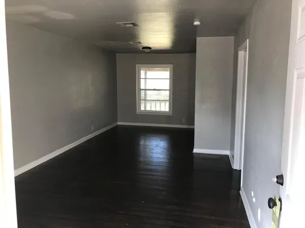 401 Beckley St, Kilgore, TX 75662
